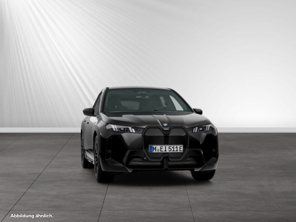 BMW iX 2025