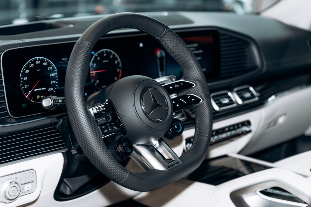 Mercedes-Benz GLS 63