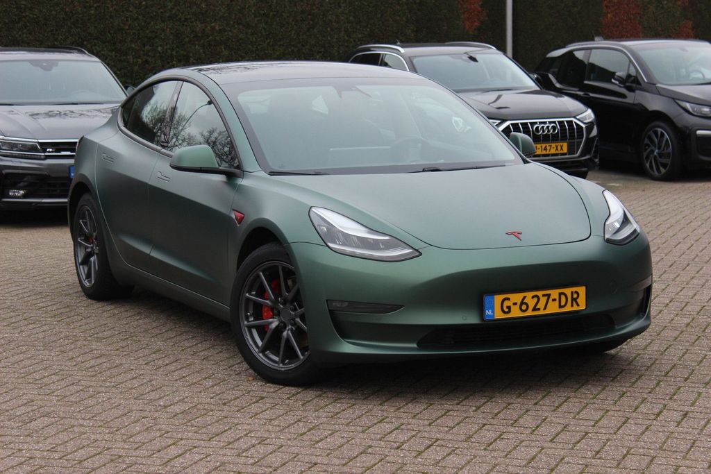 Tesla Model 3 2019