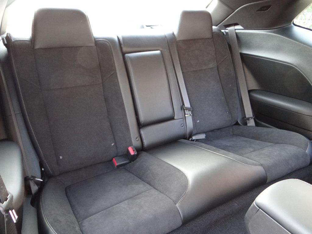 Dodge Challenger 2024