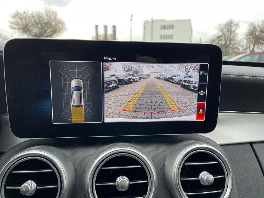 Mercedes-Benz C 300 2021