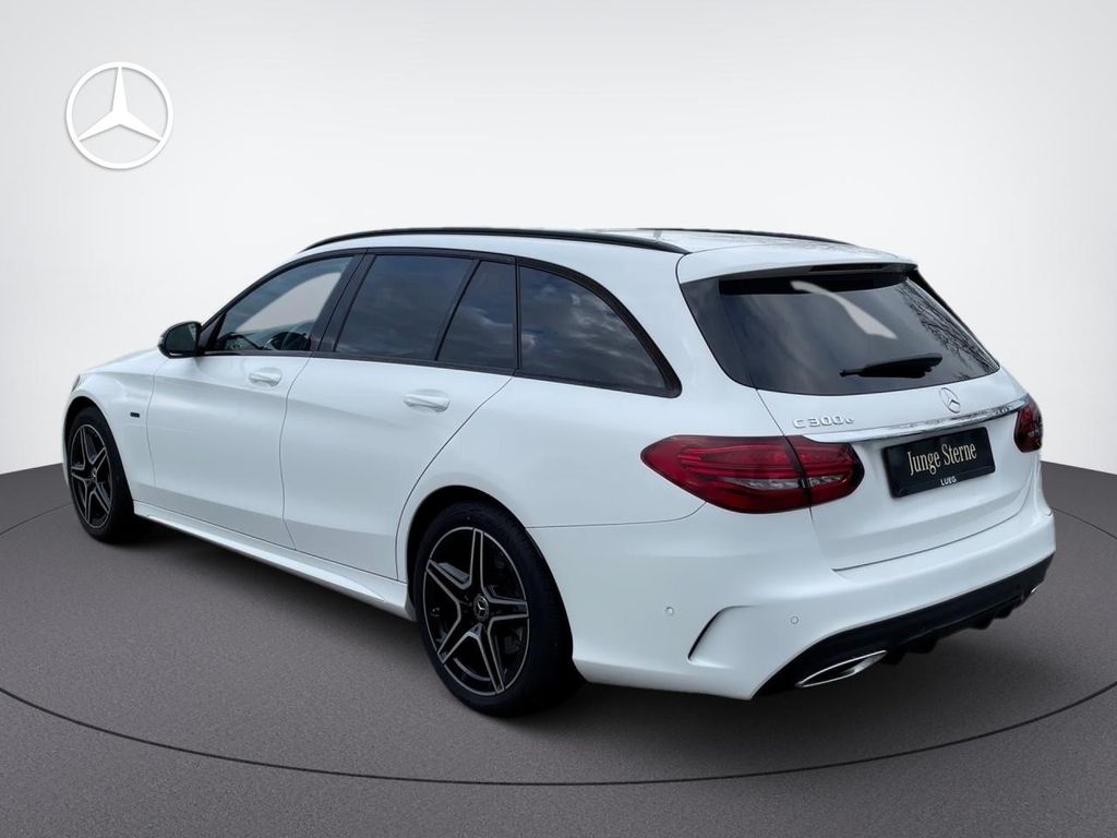 Mercedes-Benz C 300 2021