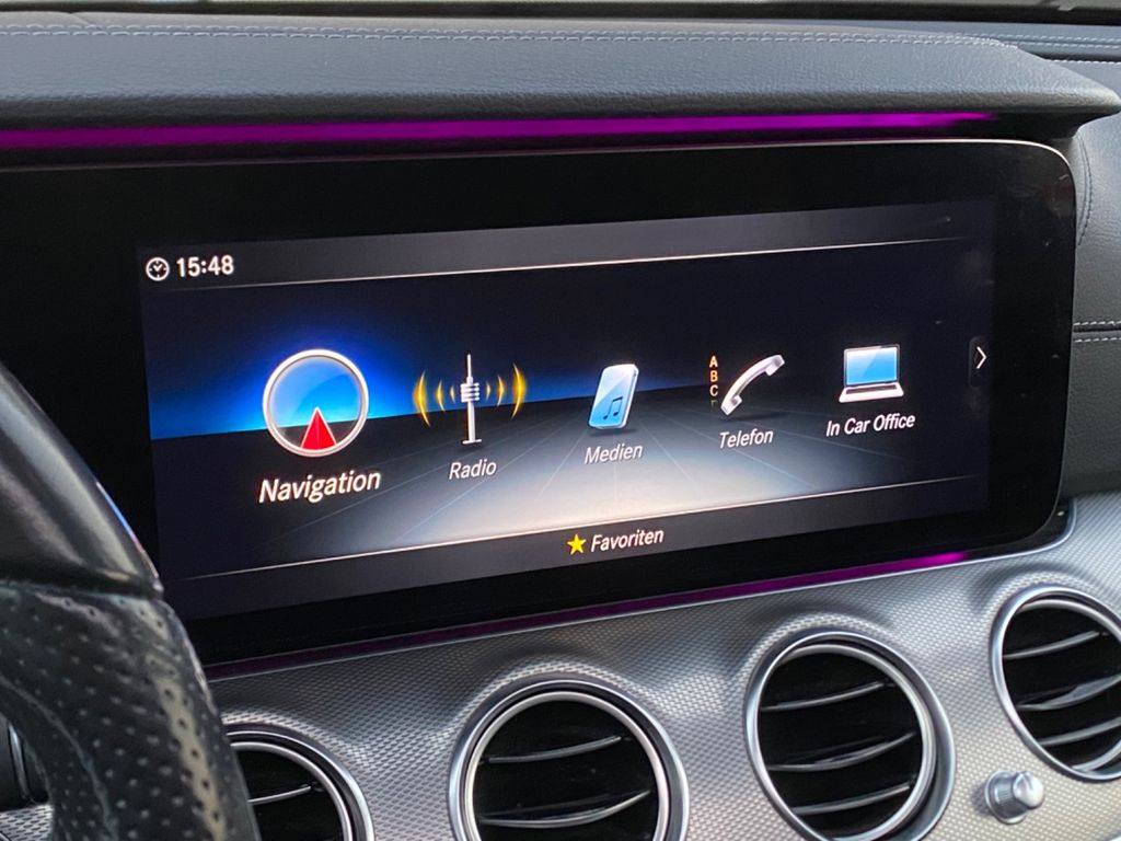 Mercedes-Benz E 300 2019