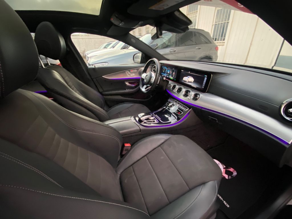 Mercedes-Benz E 300 2019