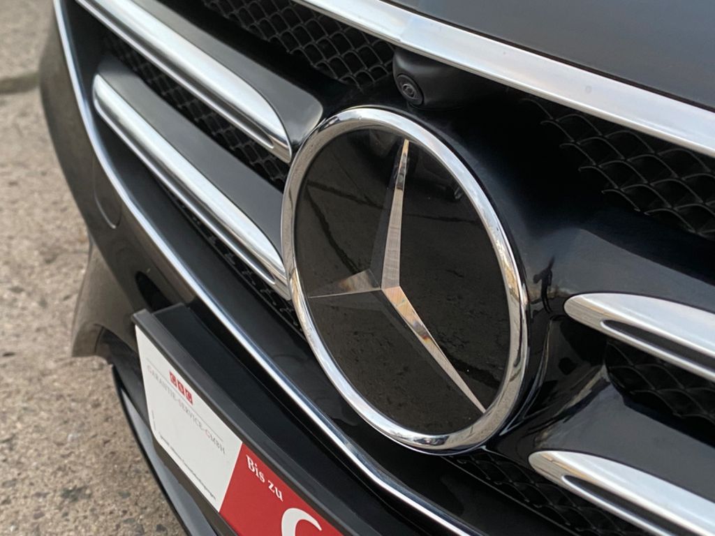 Mercedes-Benz E 300 2019