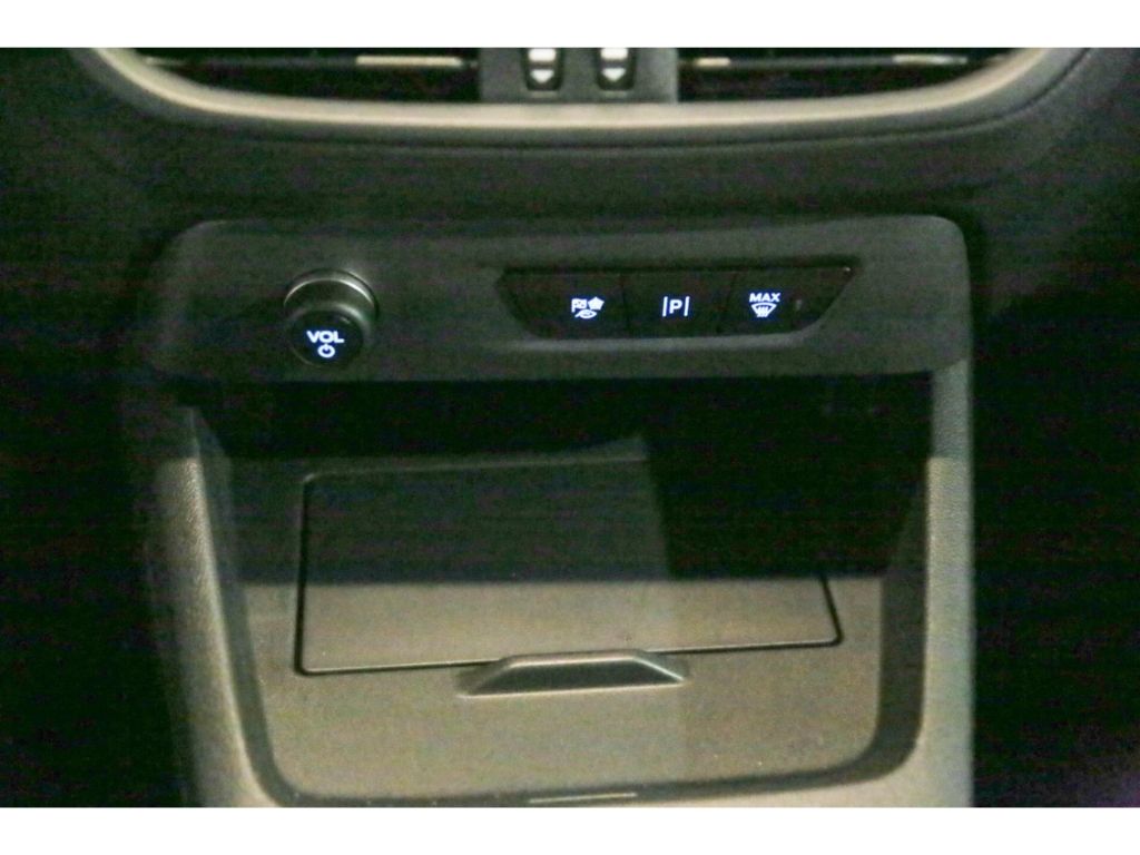 Ford Transit Courier 2025