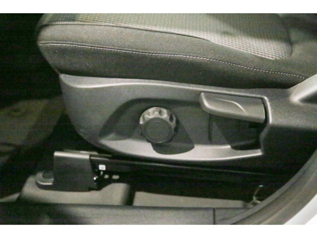 Ford Transit Courier 2025