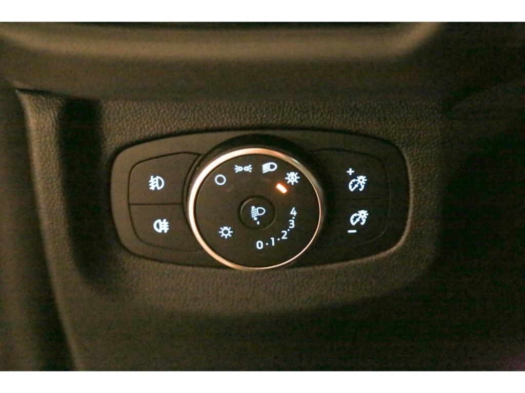 Ford Transit Courier 2025