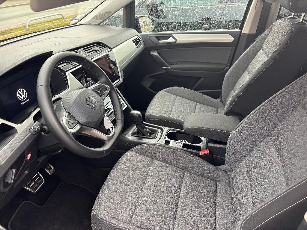 Volkswagen Touran 2024