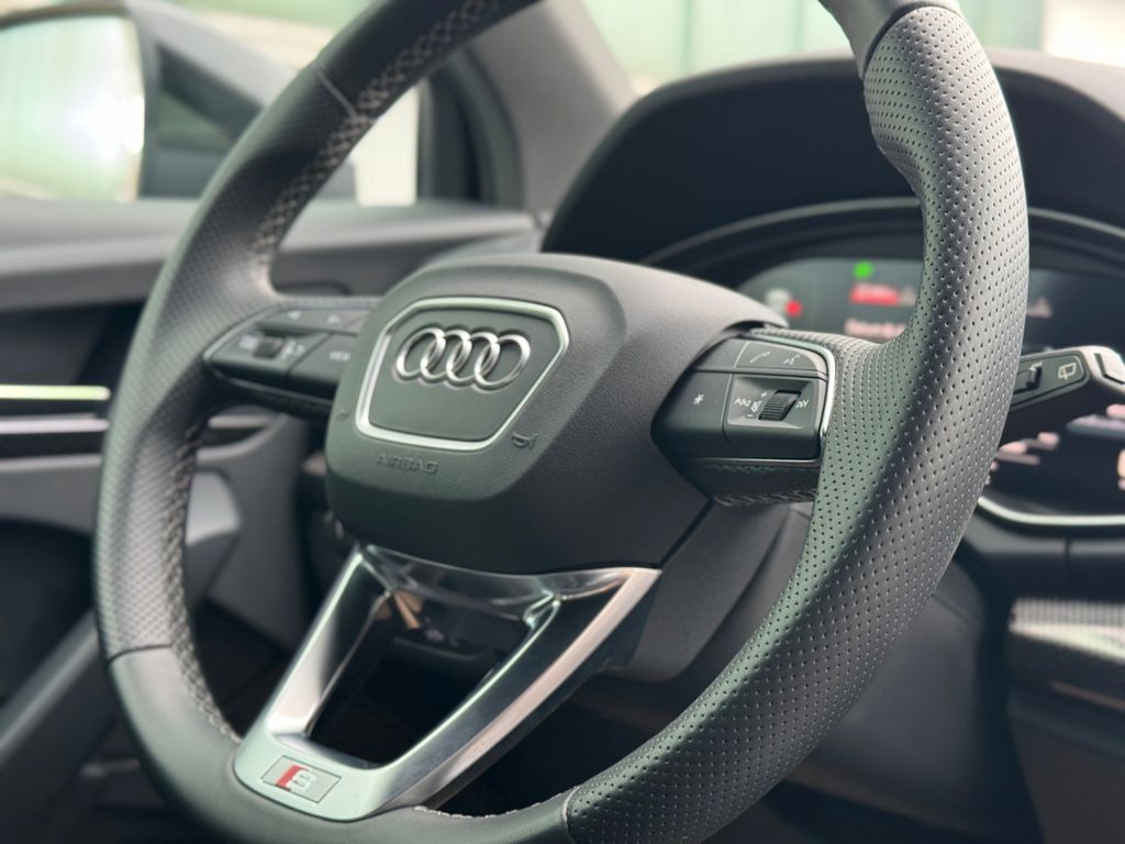 Audi SQ5 2023