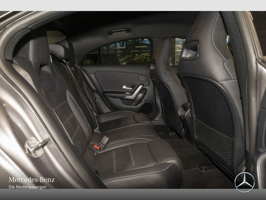 Mercedes-Benz CLA 35 AMG 2022