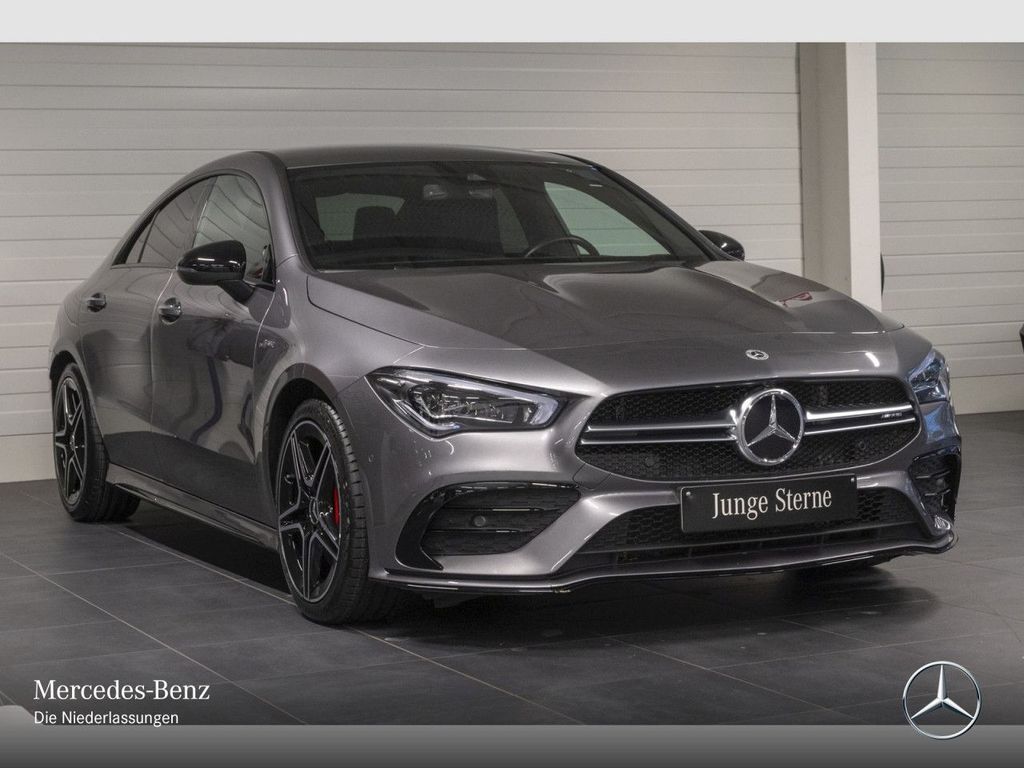 Mercedes-Benz CLA 35 AMG 2022