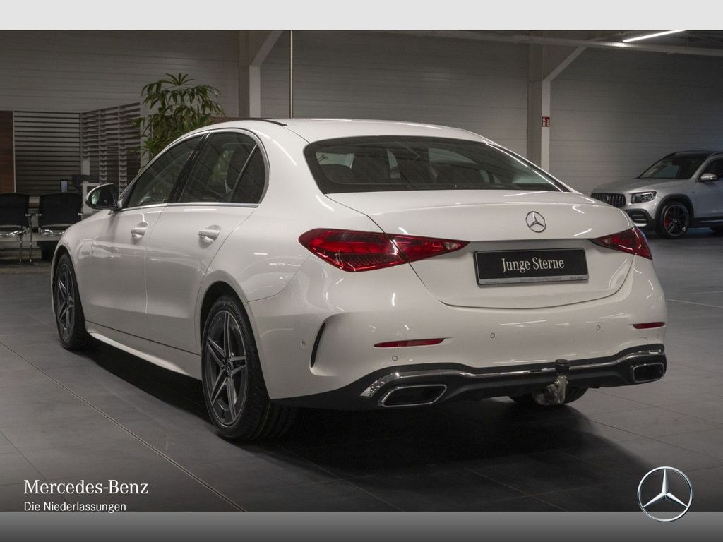 Mercedes-Benz C 200 2025