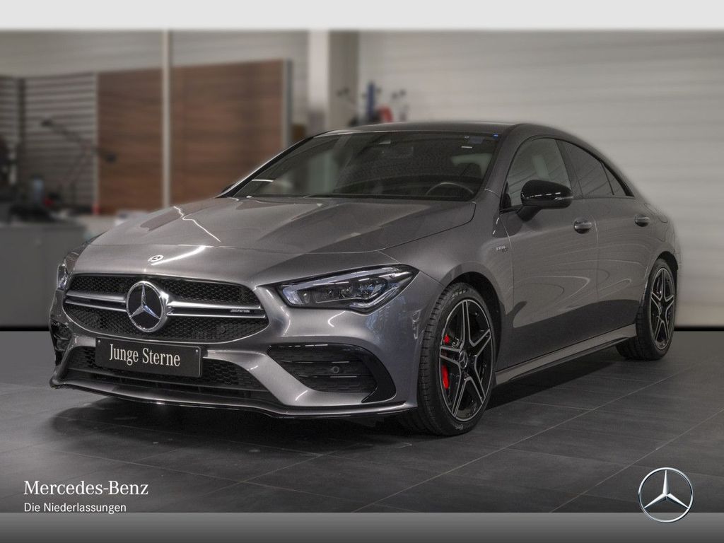 Mercedes-Benz CLA 35 AMG 2022