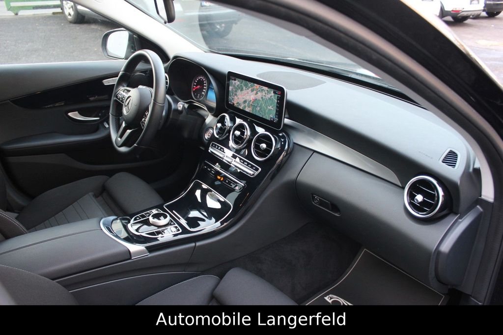 Mercedes-Benz C 200 2020