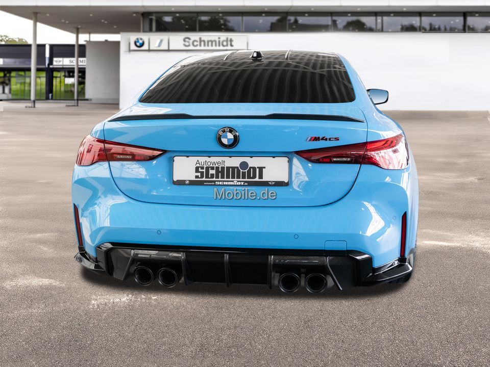 BMW M4 2025