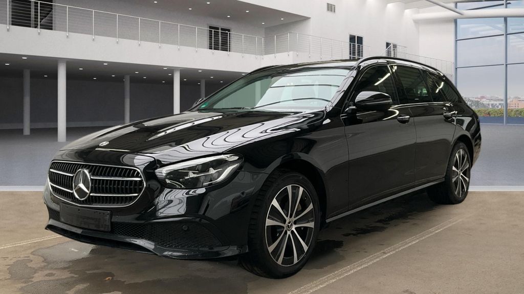 Mercedes-Benz E 300 2021