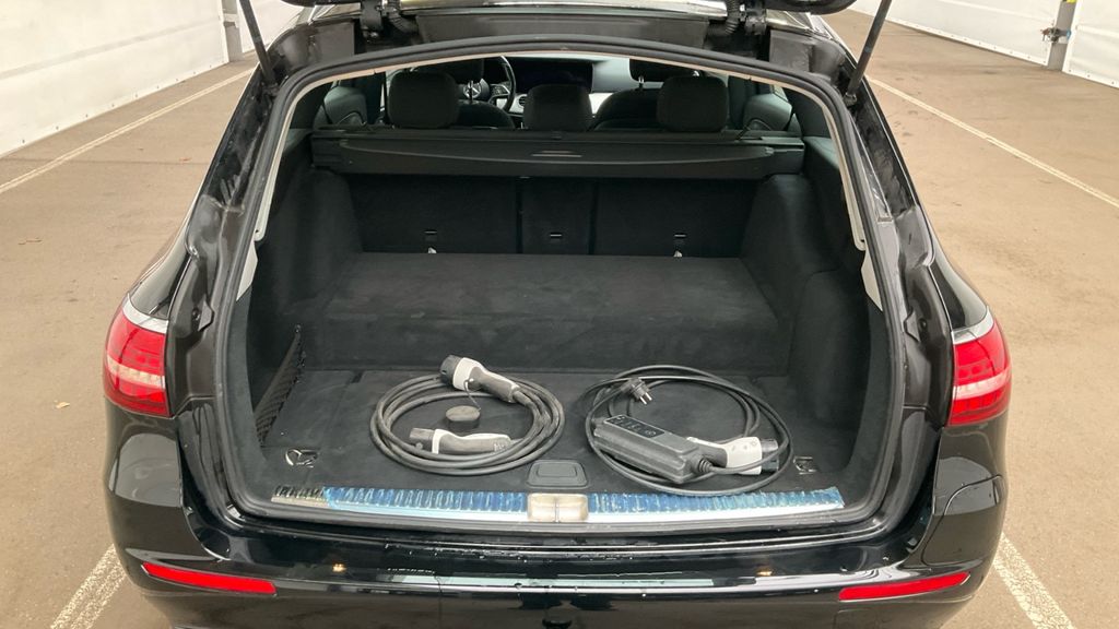 Mercedes-Benz E 300 2021