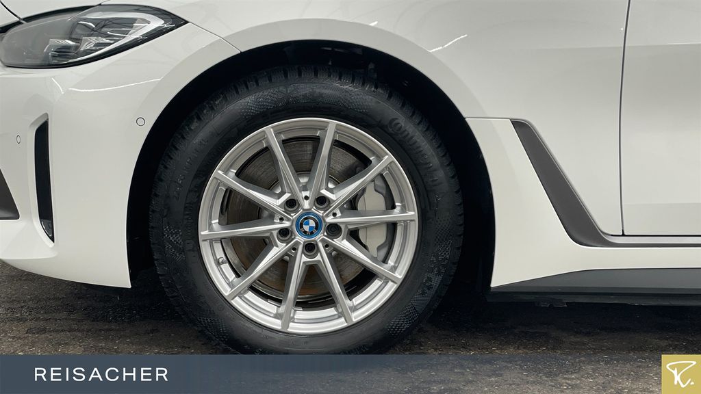 BMW i4 2023