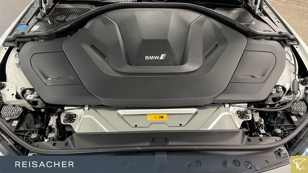 BMW i4 2023