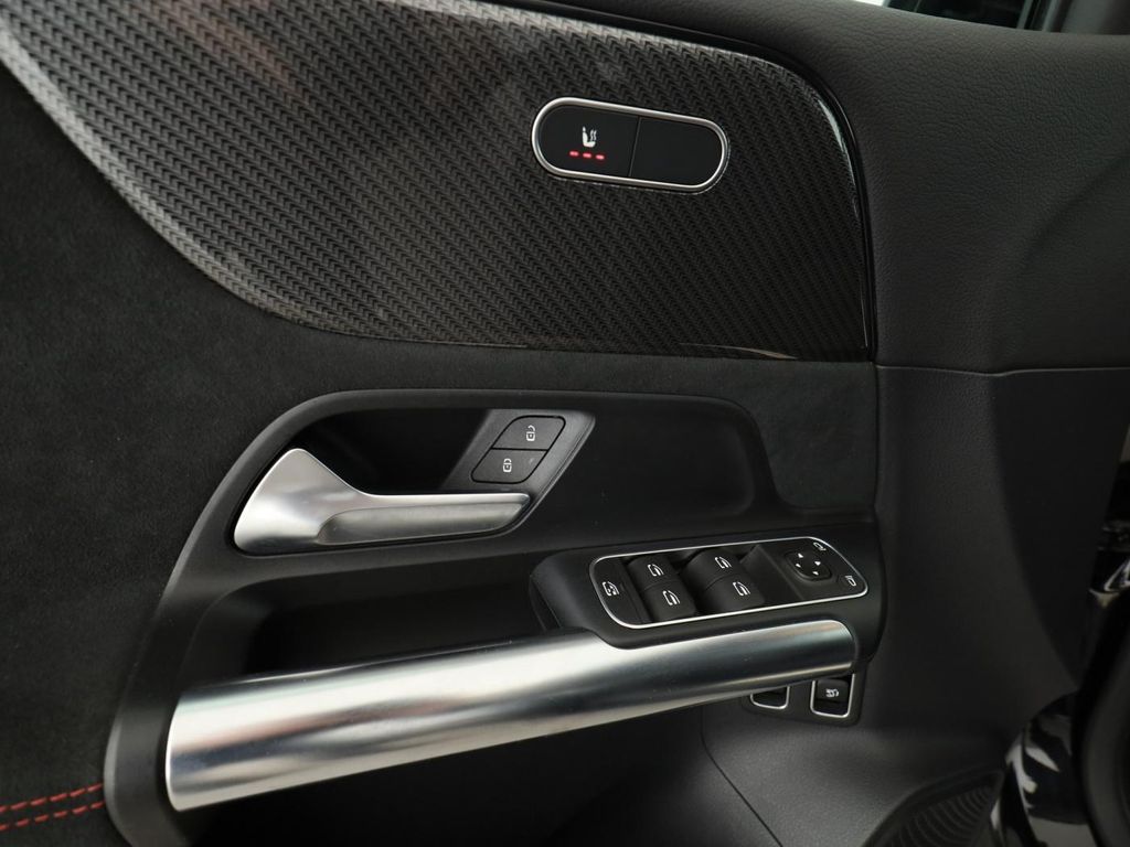 Mercedes-Benz B 250 2022