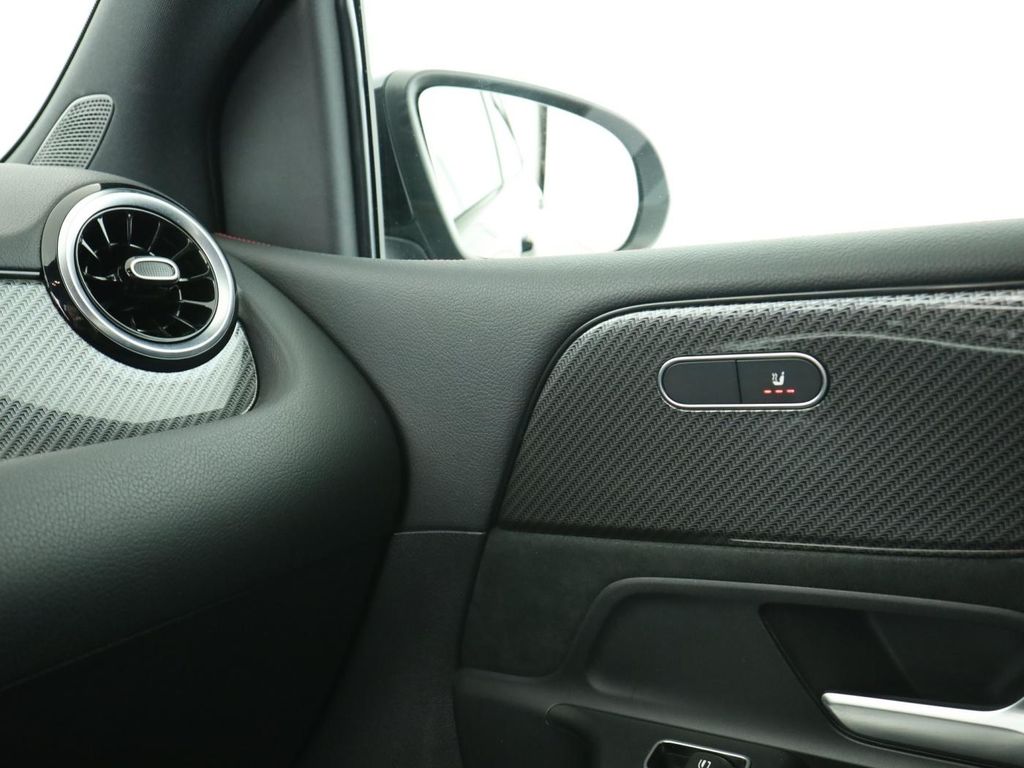 Mercedes-Benz B 250 2022