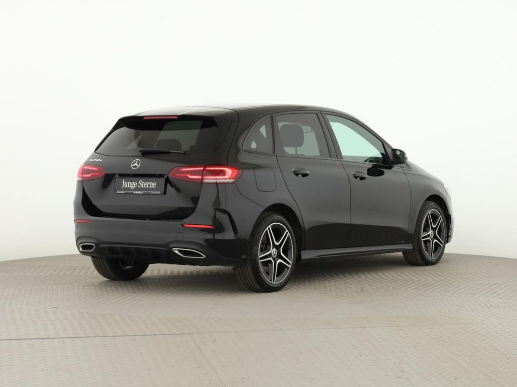 Mercedes-Benz B 250 2022