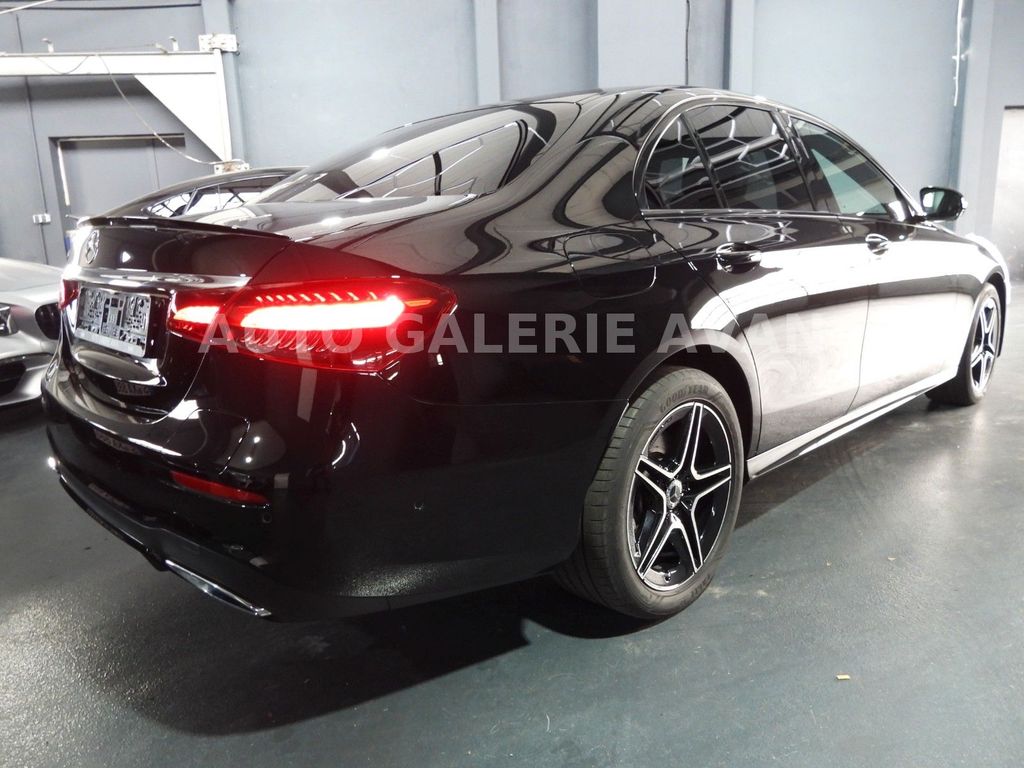 Mercedes-Benz E 300 2022