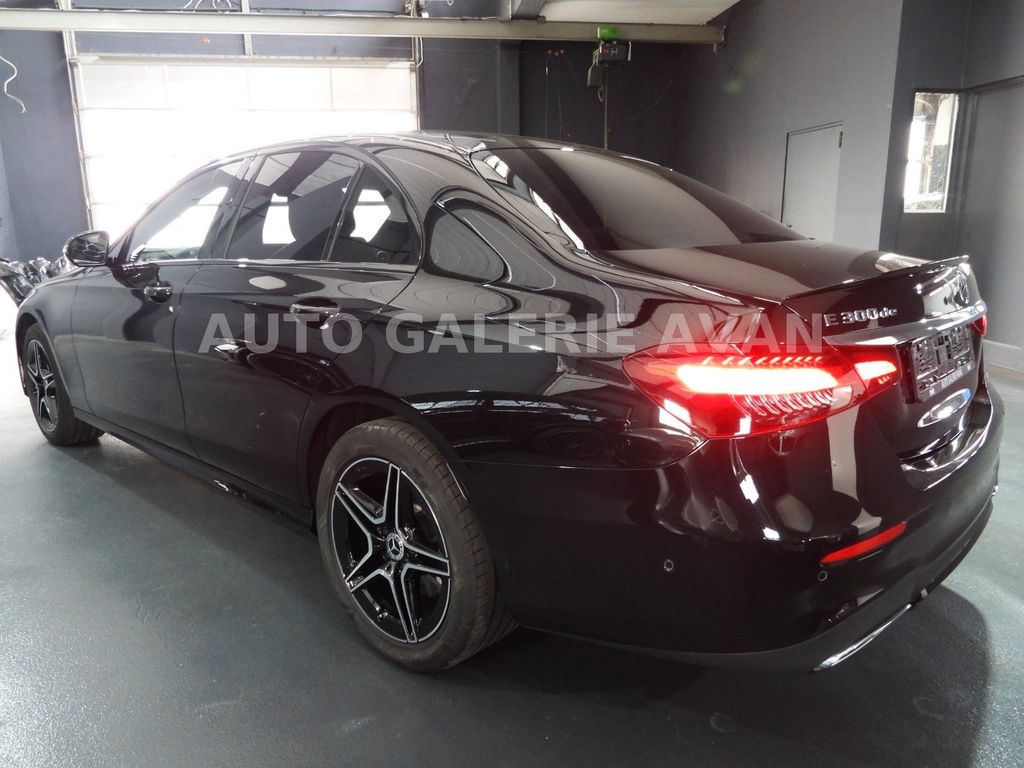 Mercedes-Benz E 300 2022