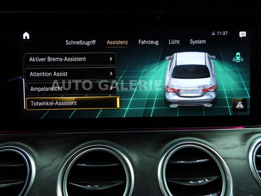 Mercedes-Benz E 300 2022