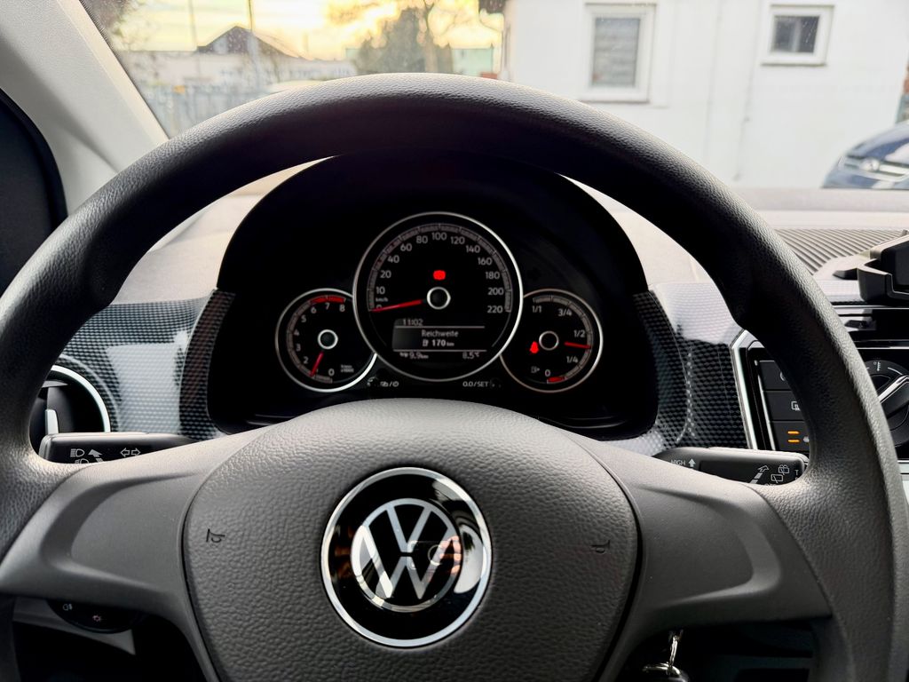 Volkswagen up! 2022