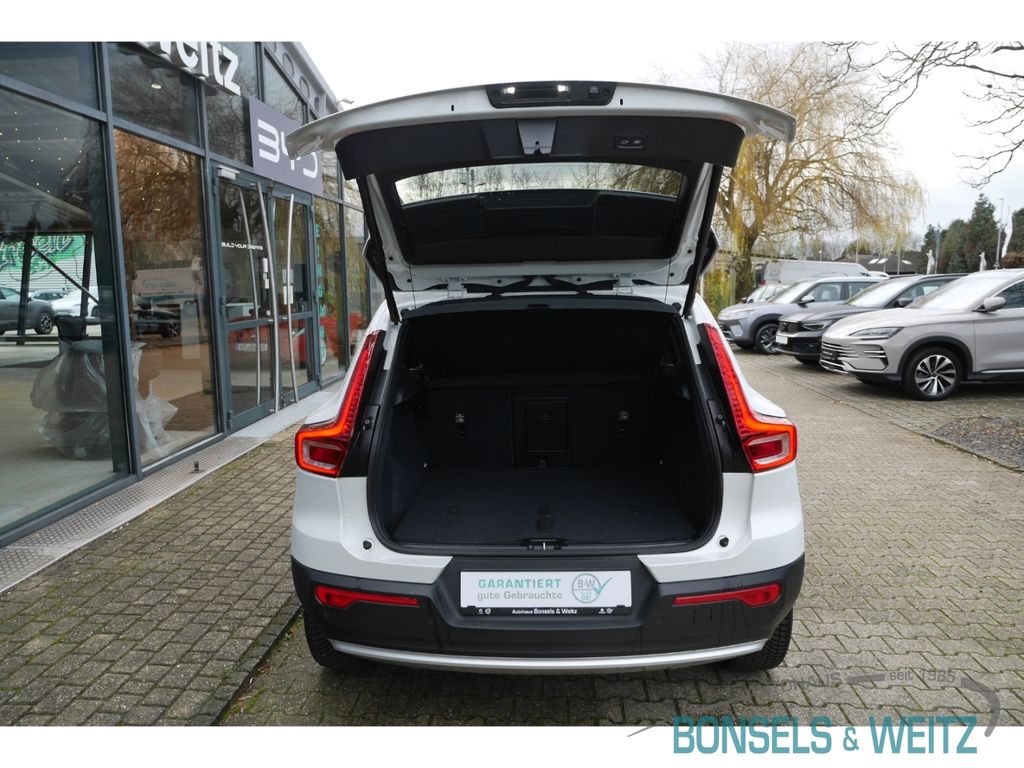 Volvo XC40 2024
