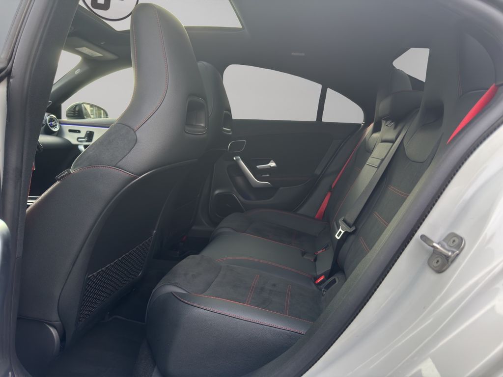 Mercedes-Benz CLA 35 AMG 2023