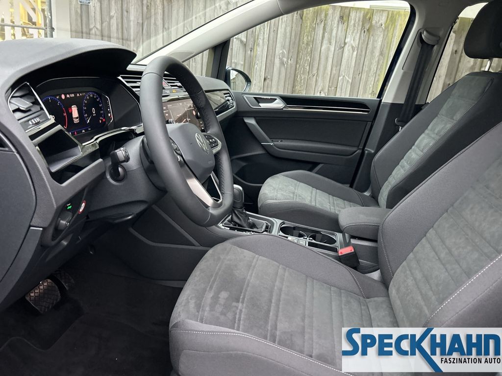 Volkswagen Touran 2024