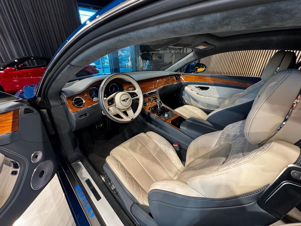 Bentley Continental GT 2021