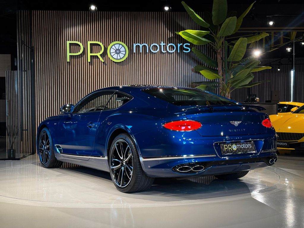 Bentley Continental GT 2021