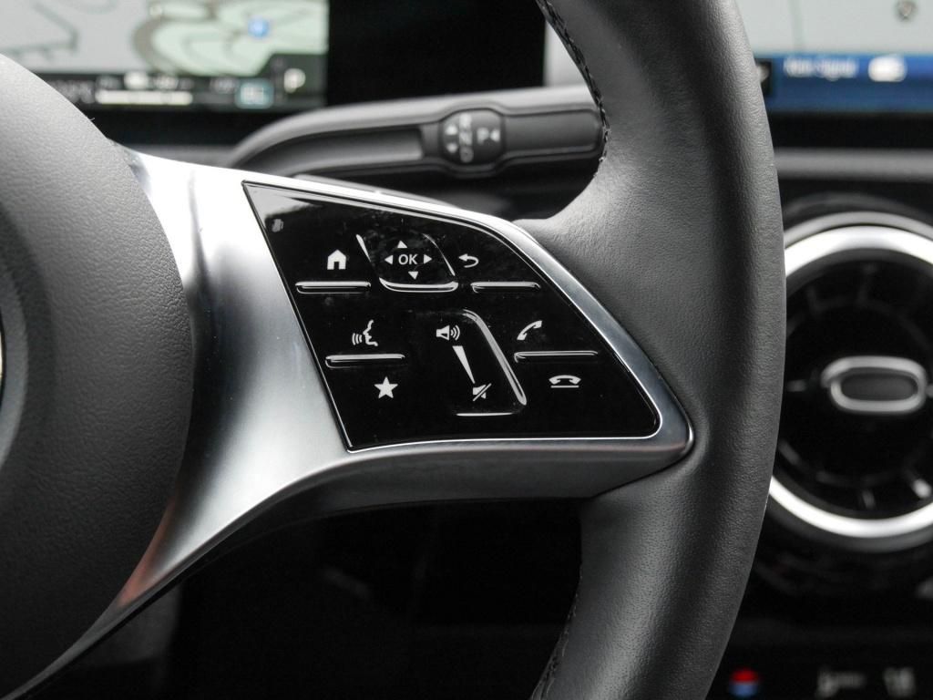 Mercedes-Benz A 250 2024