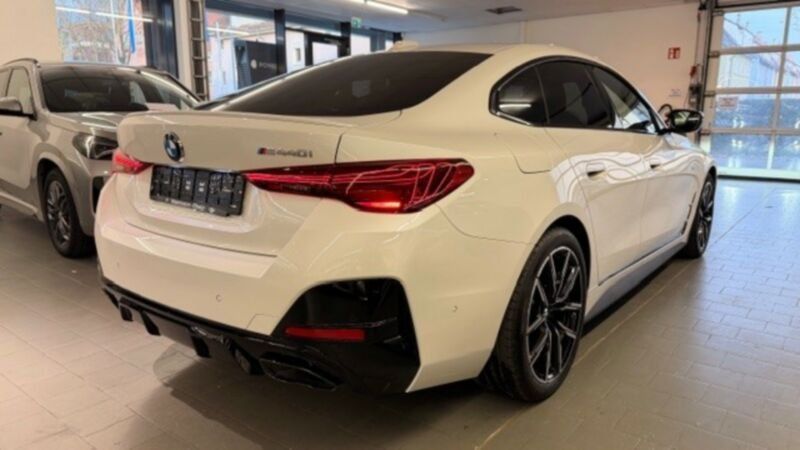 BMW M440 2025