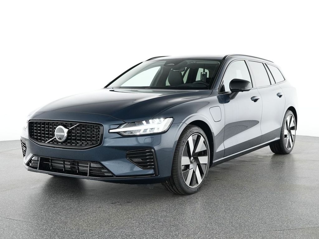 Volvo V60 2025