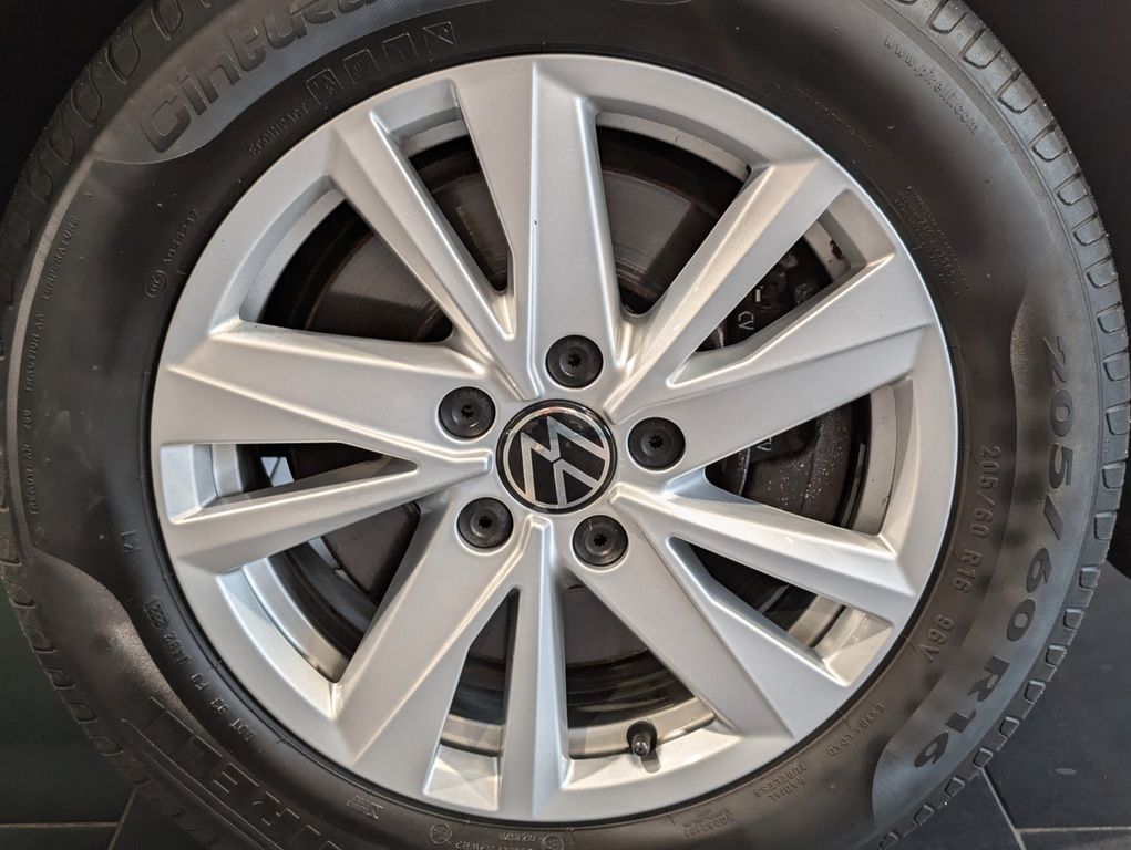 Volkswagen Touran 2021