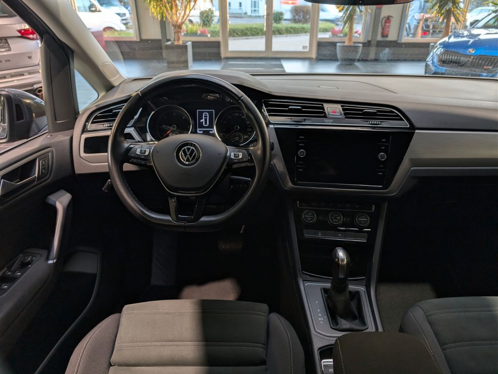 Volkswagen Touran 2021