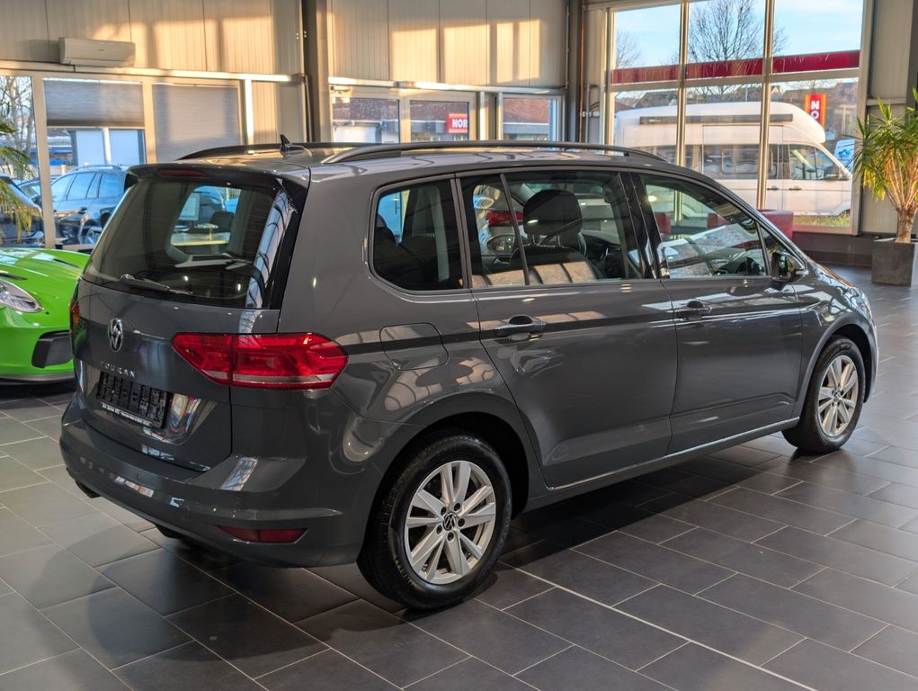 Volkswagen Touran 2021