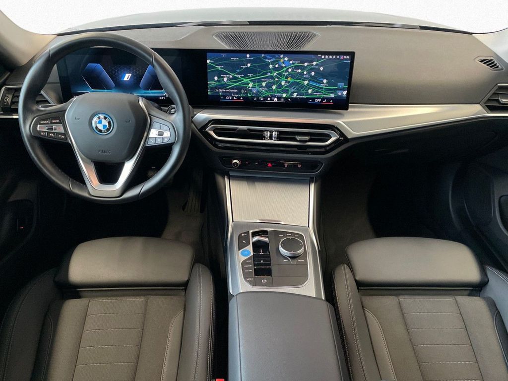 BMW i4 2023