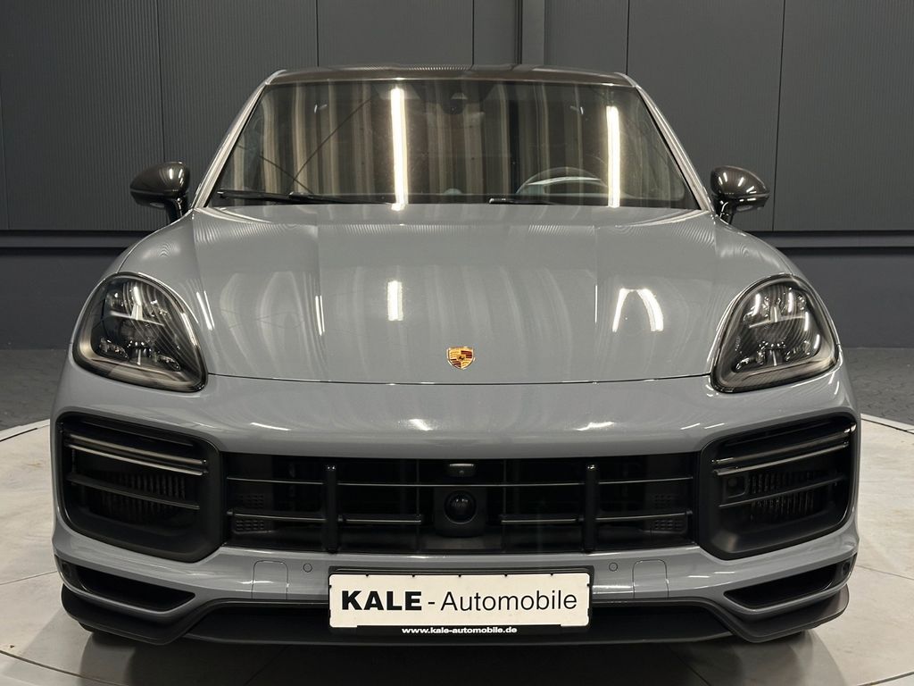 Porsche Cayenne 2021