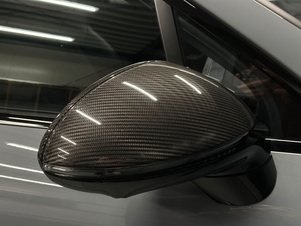 Porsche Cayenne 2021