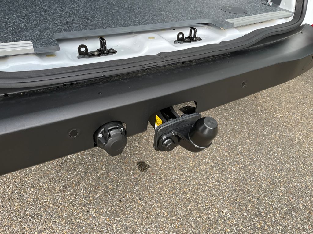 Volkswagen T7 Transporter 2025