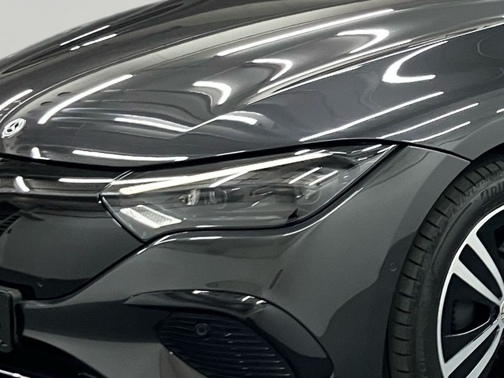 Mercedes-Benz EQE 2023