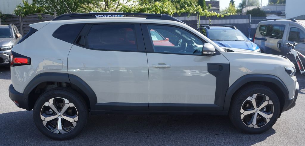 Dacia Duster 2025