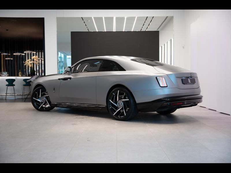 Rolls-Royce Spectre 2025