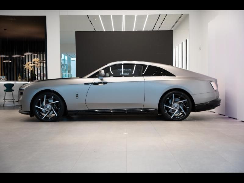 Rolls-Royce Spectre 2025